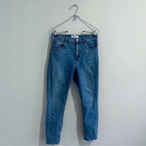 Reformation Medium Wash Darwin Ankle Fray Skinny Medium Rise Jeans